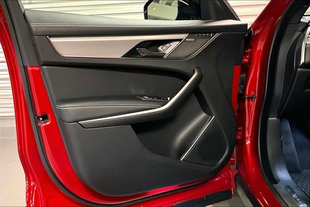 Certified 2025 Jaguar F-PACE R-Dynamic S AWD/4WD image 26