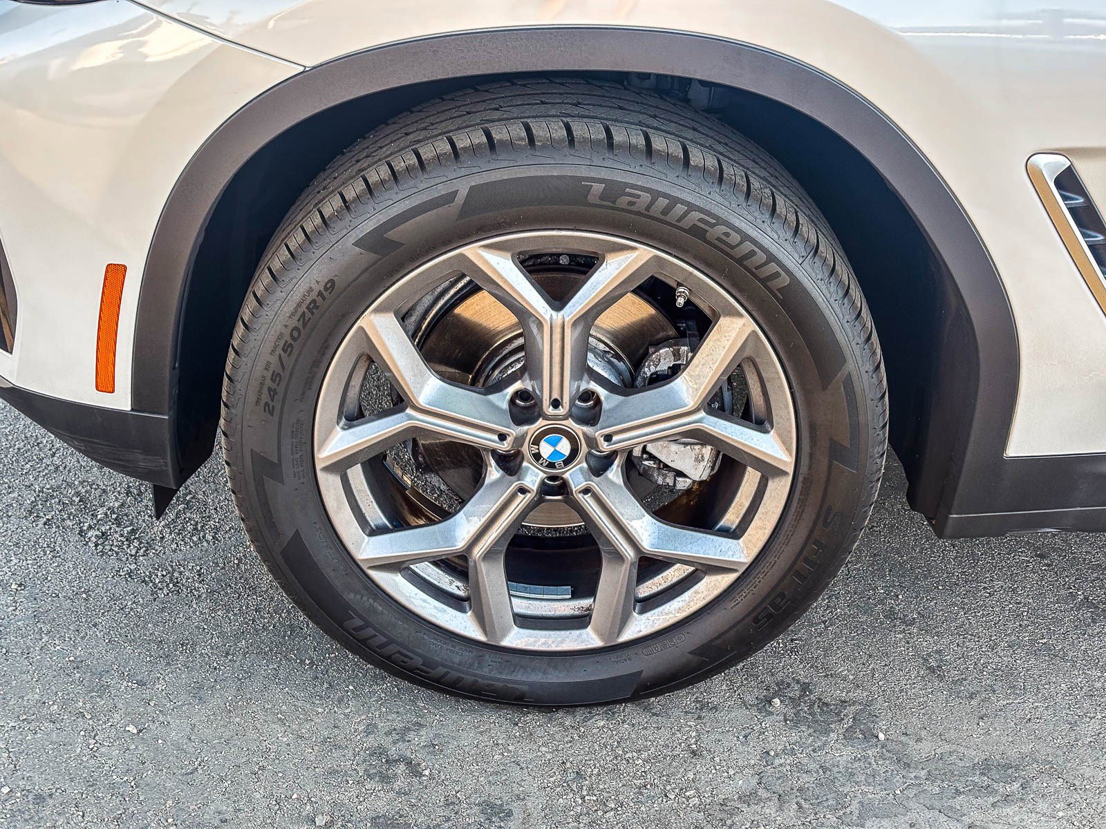 Used 2024 BMW X3 sDrive30i w/ Premium Package image 12