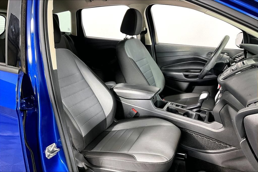 Used 2017 Ford Escape S FWD image 7