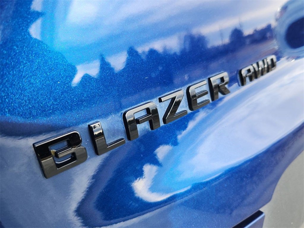 Used 2022 Chevrolet Blazer LT w/ LPO, Black Grille Bar Package image 29