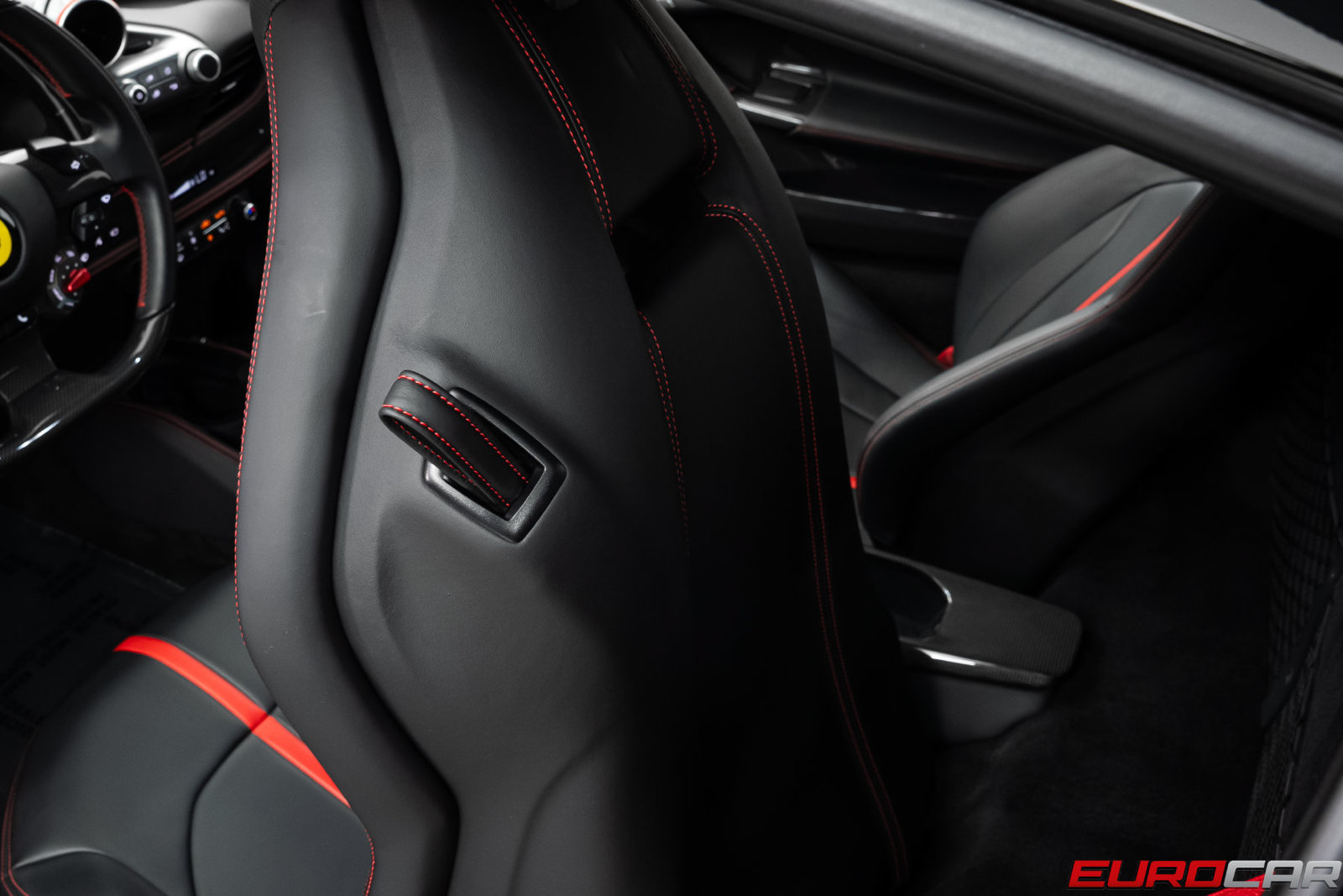 Used 2021 Ferrari F8 Tributo RWD image 43