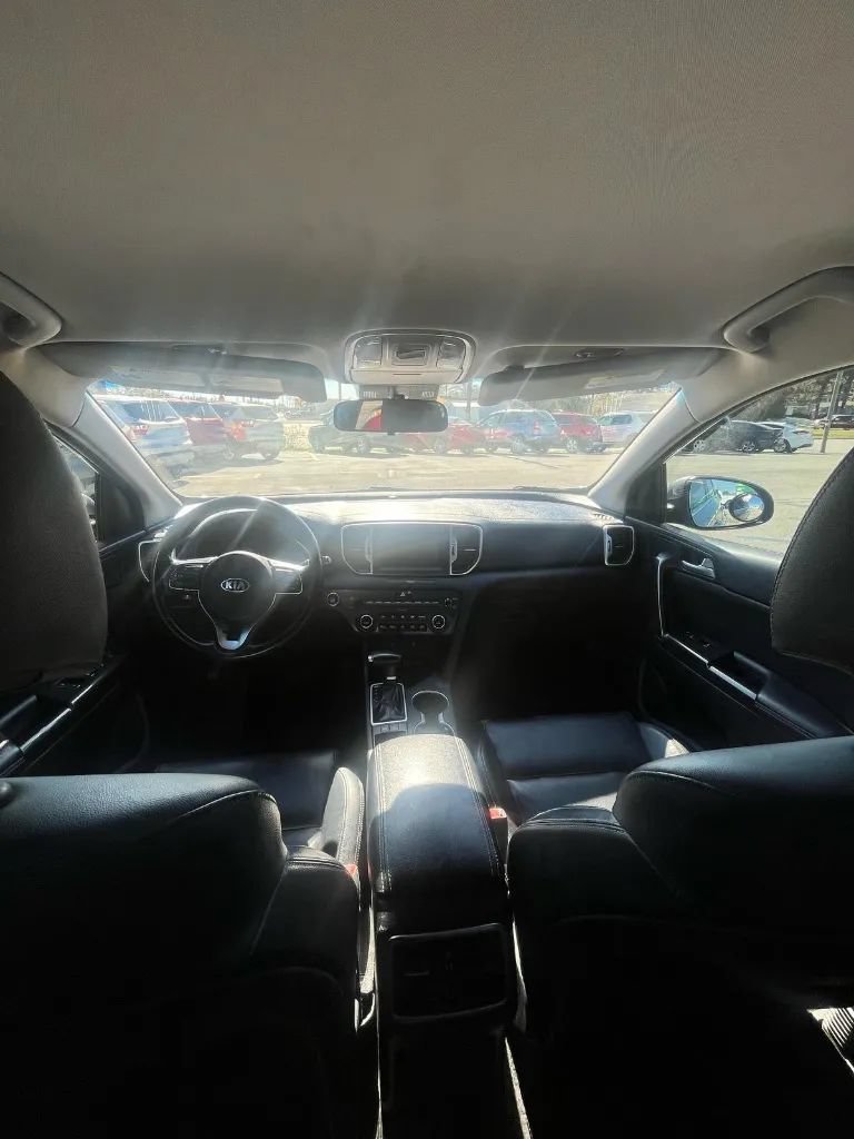Used 2017 Kia Sportage EX FWD image 17