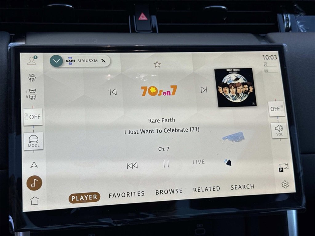 New 2025 Land Rover Discovery Sport S image 23