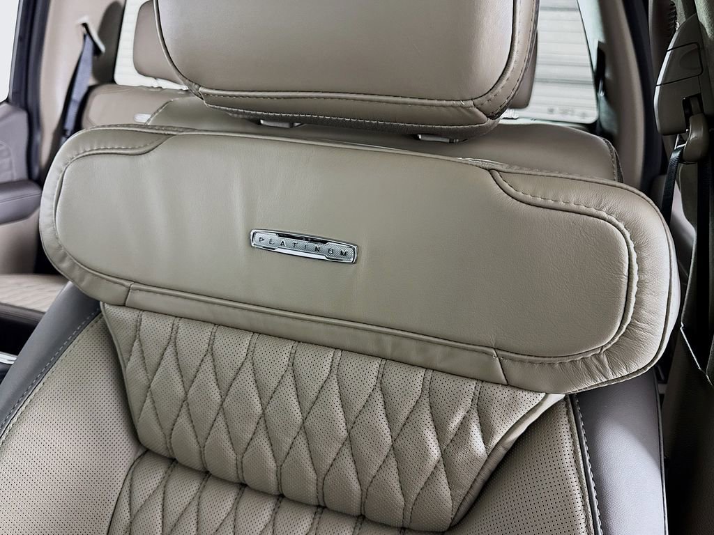 Used 2026 Ford F450 Platinum w/ Platinum Plus Package image 20