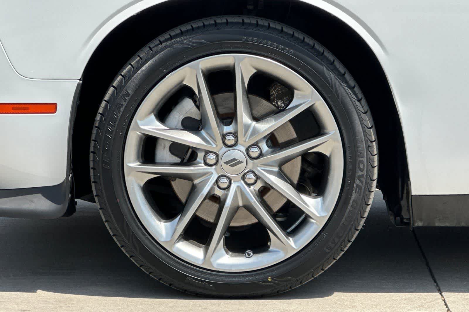 Used 2022 Dodge Challenger GT AWD/4WD image 35