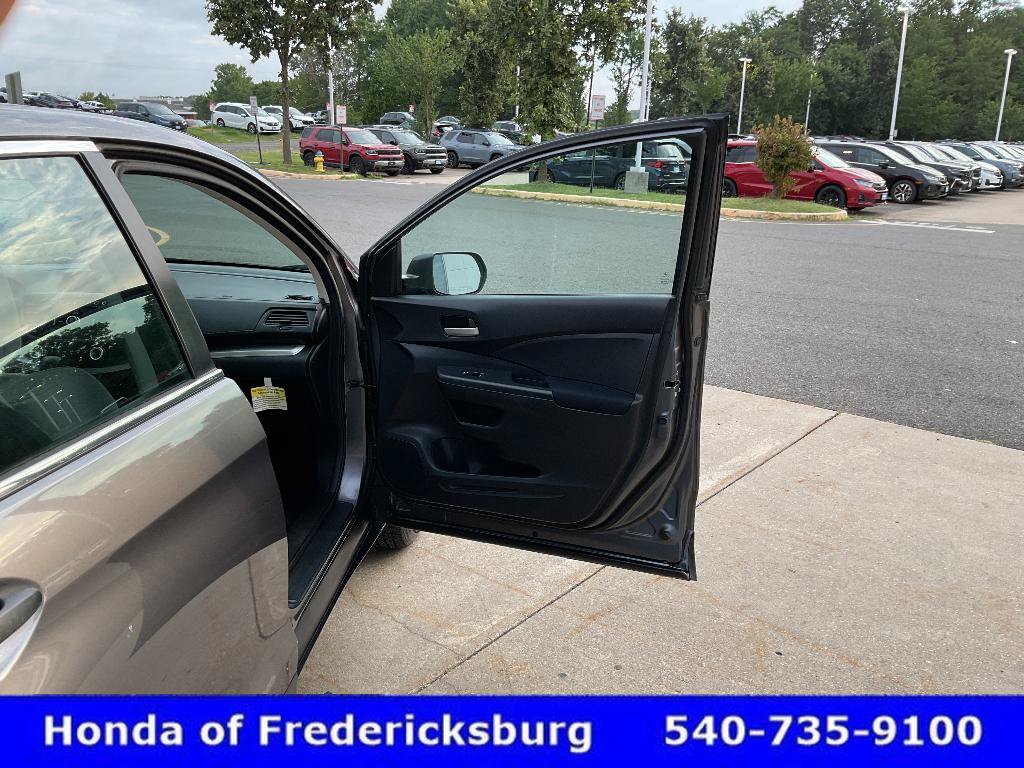 Used 2016 Honda CR-V LX image 19