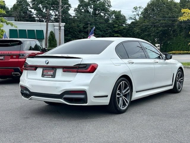 Used 2020 BMW 740i xDrive w/ M Sport Package AWD/4WD image 5