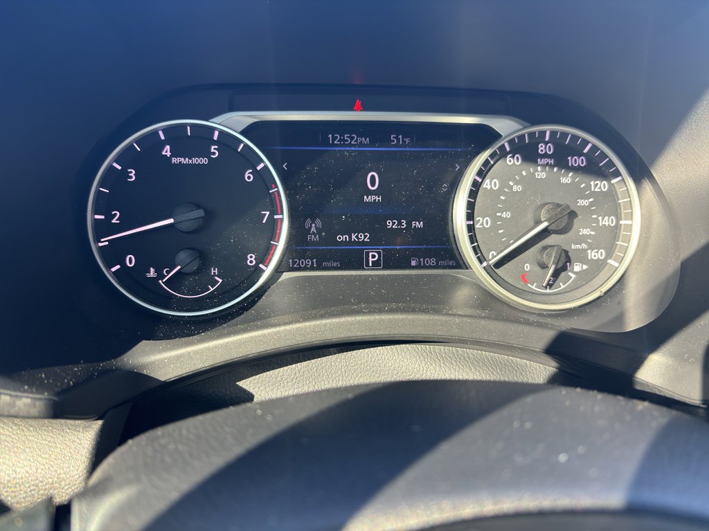 Used 2022 Nissan Sentra SR w/ Trunk Package image 10