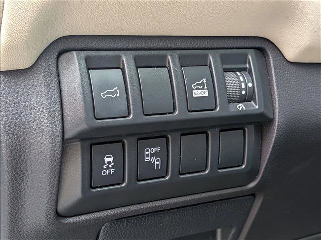 Used 2019 Subaru Ascent Limited image 12