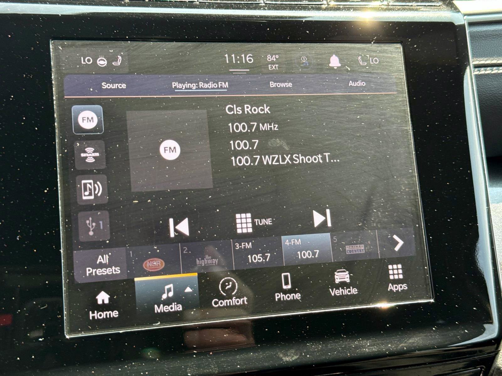 Used 2022 Jeep Grand Cherokee Altitude image 16