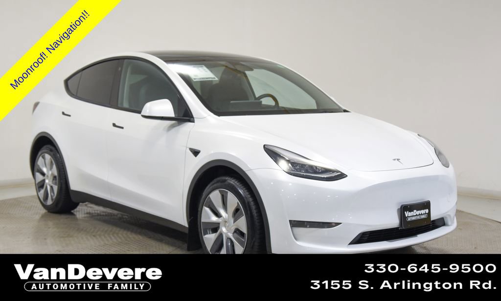 Used 2023 Tesla Model Y Long Range image 1