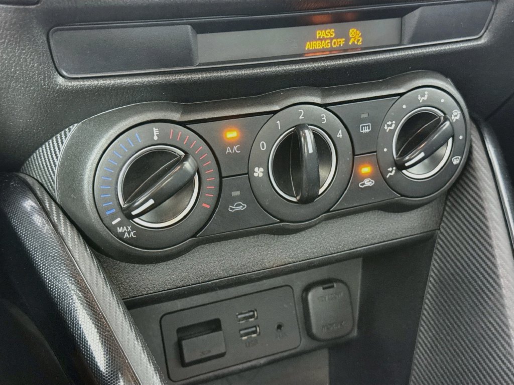Used 2018 Toyota Yaris iA FWD image 19