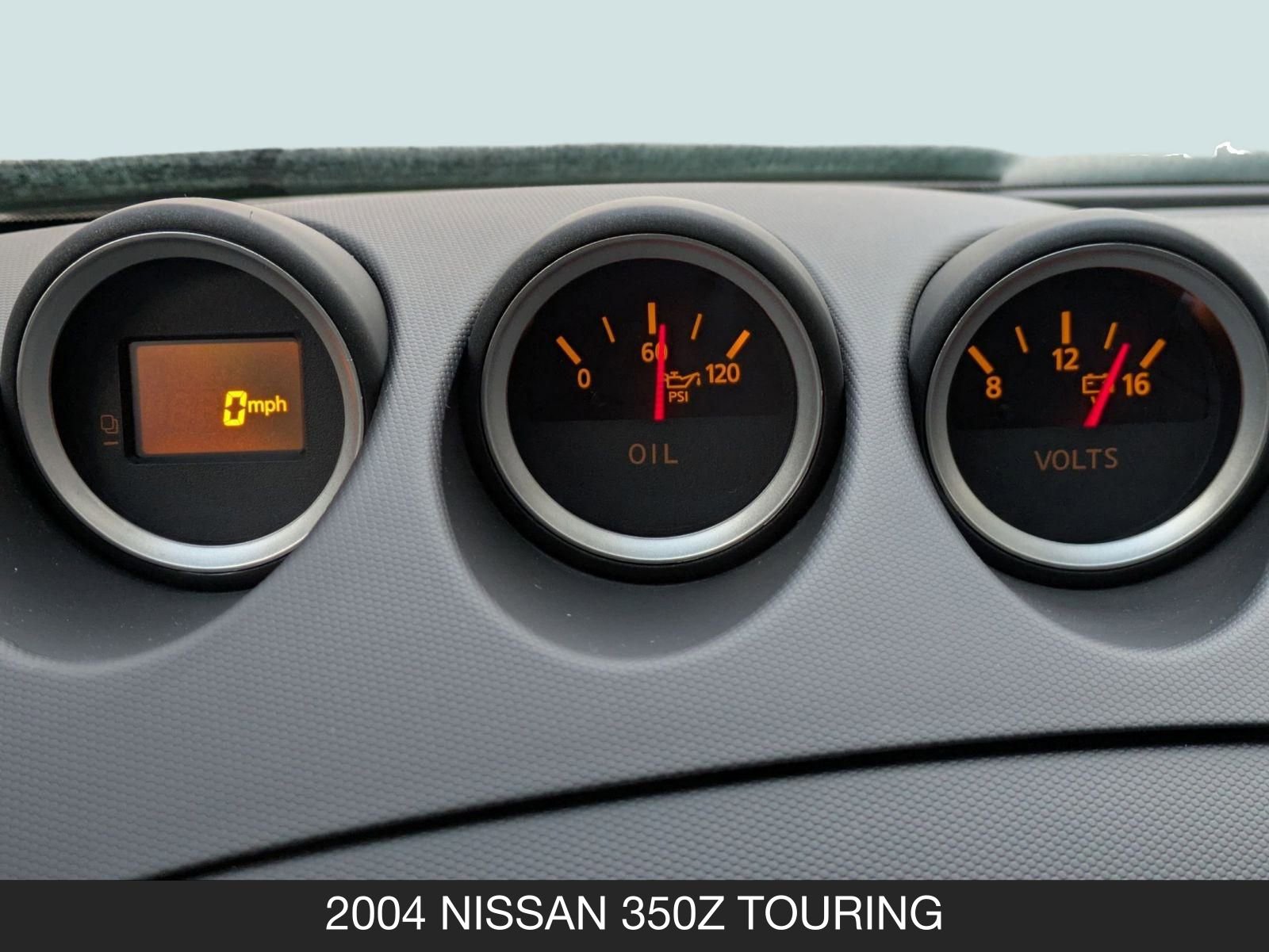 Used 2004 Nissan 350Z Touring w/ Aerodynamics Pkg image 18