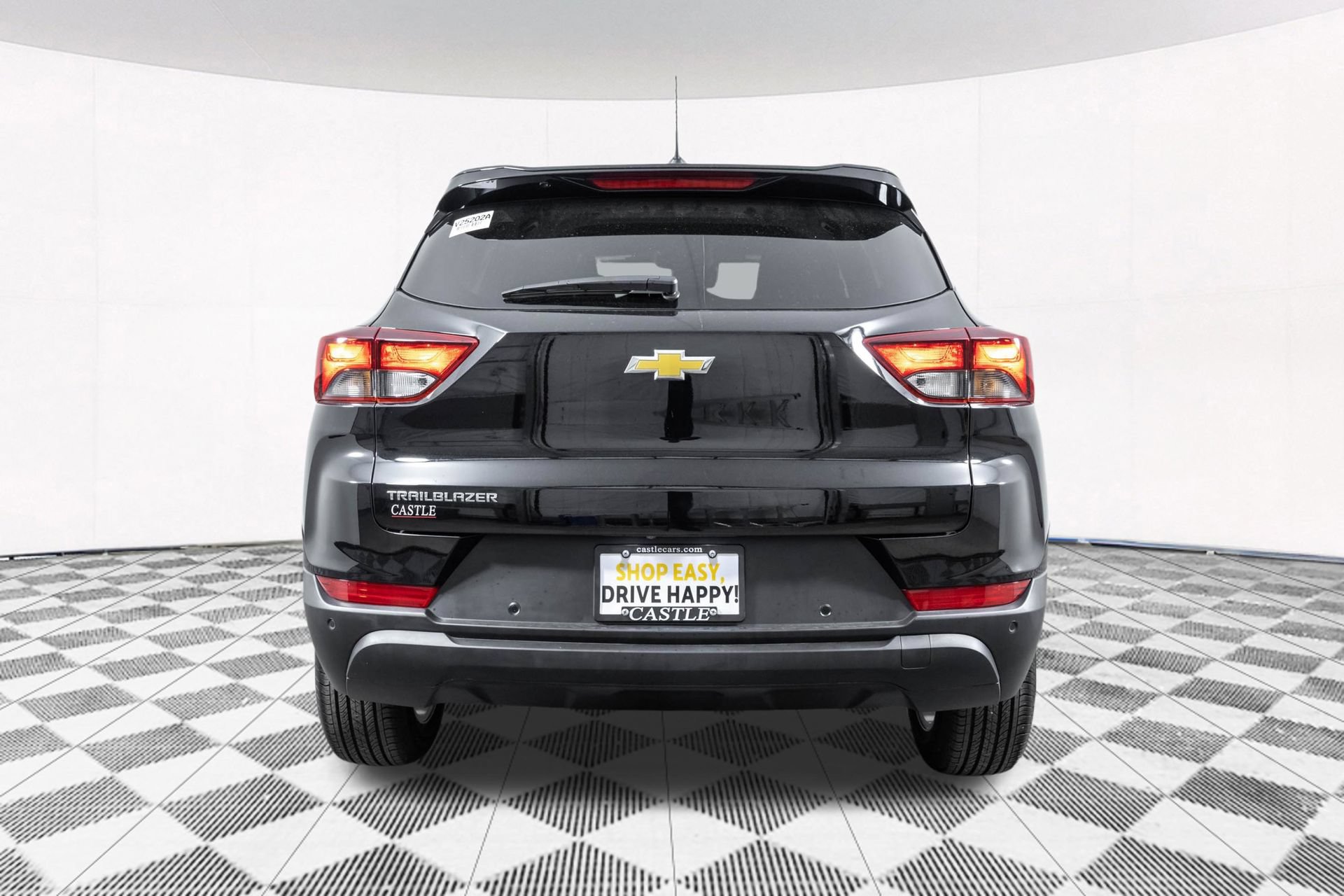 Used 2026 Chevrolet TrailBlazer LS w/ LS Convenience Package FWD image 16