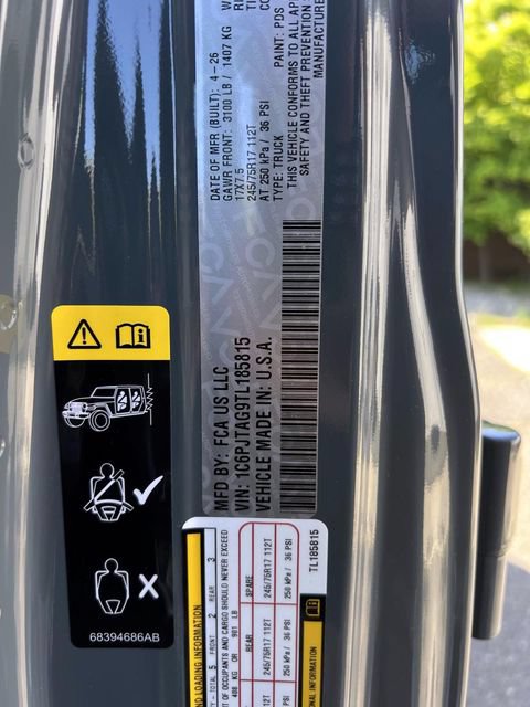 New 2026 Jeep Gladiator Sport AWD/4WD image 9