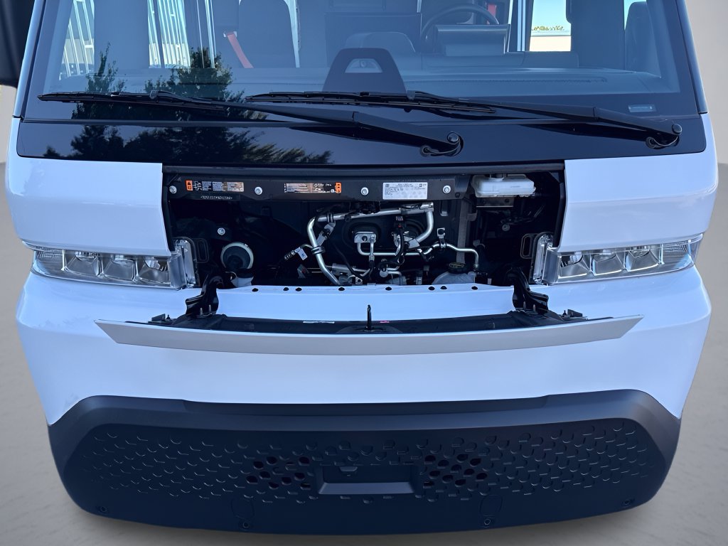 Used 2025 Chevrolet Brightdrop 400 w/ Battery Pack, Max Range AWD/4WD image 31