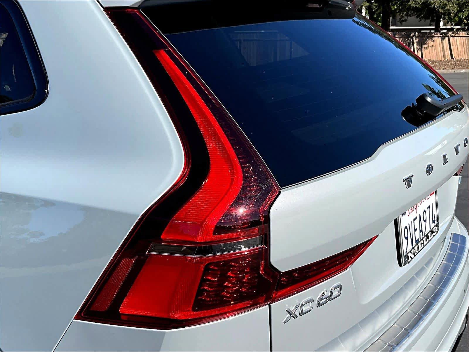 Used 2026 Volvo XC60 B5 Plus w/ Climate Package image 31