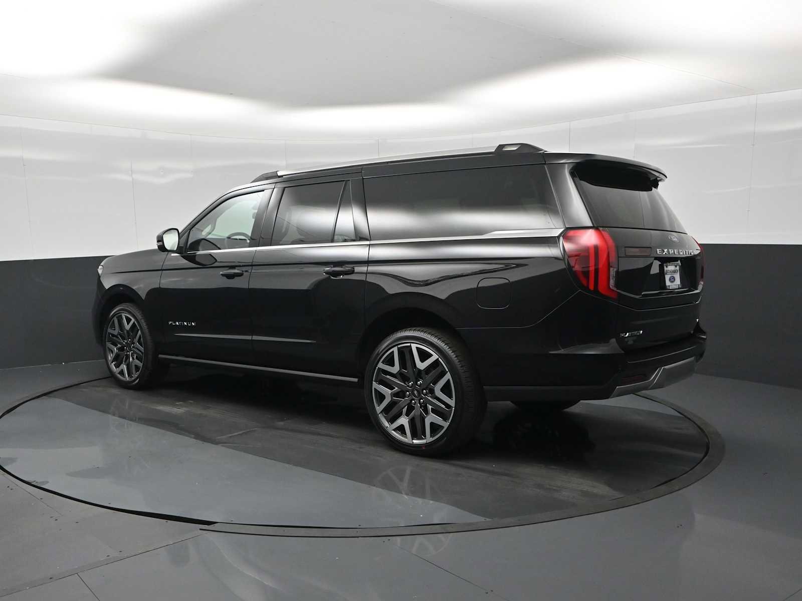 New 2026 Ford Expedition Max Platinum w/ Platinum Ultimate Package image 6