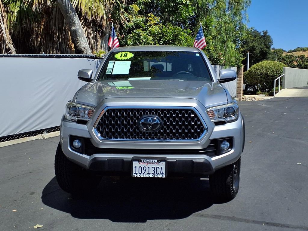 Certified 2018 Toyota Tacoma TRD Off-Road w/ Technology Package AWD/4WD image 2