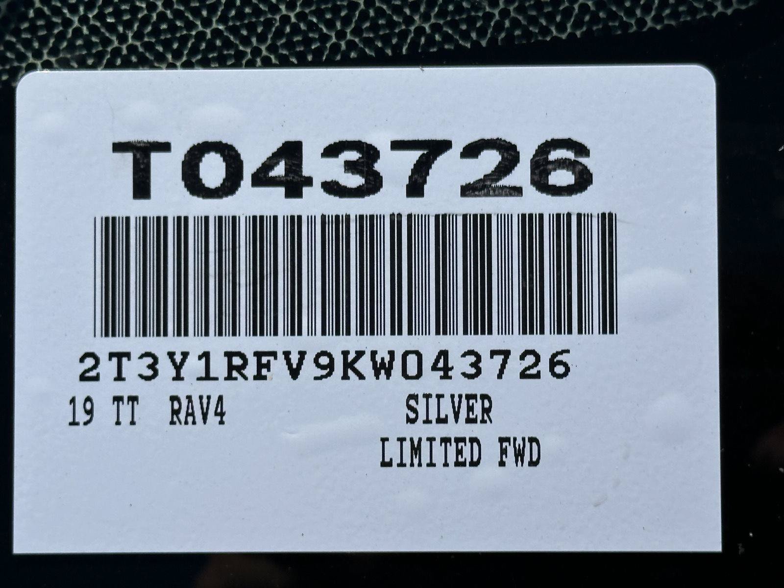 Used 2019 Toyota RAV4 Limited w/ Cold Weather Package FWD image 15