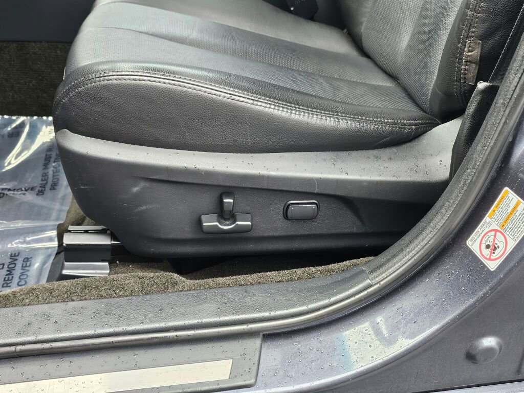 Used 2013 Subaru Legacy 3.6R Limited image 31