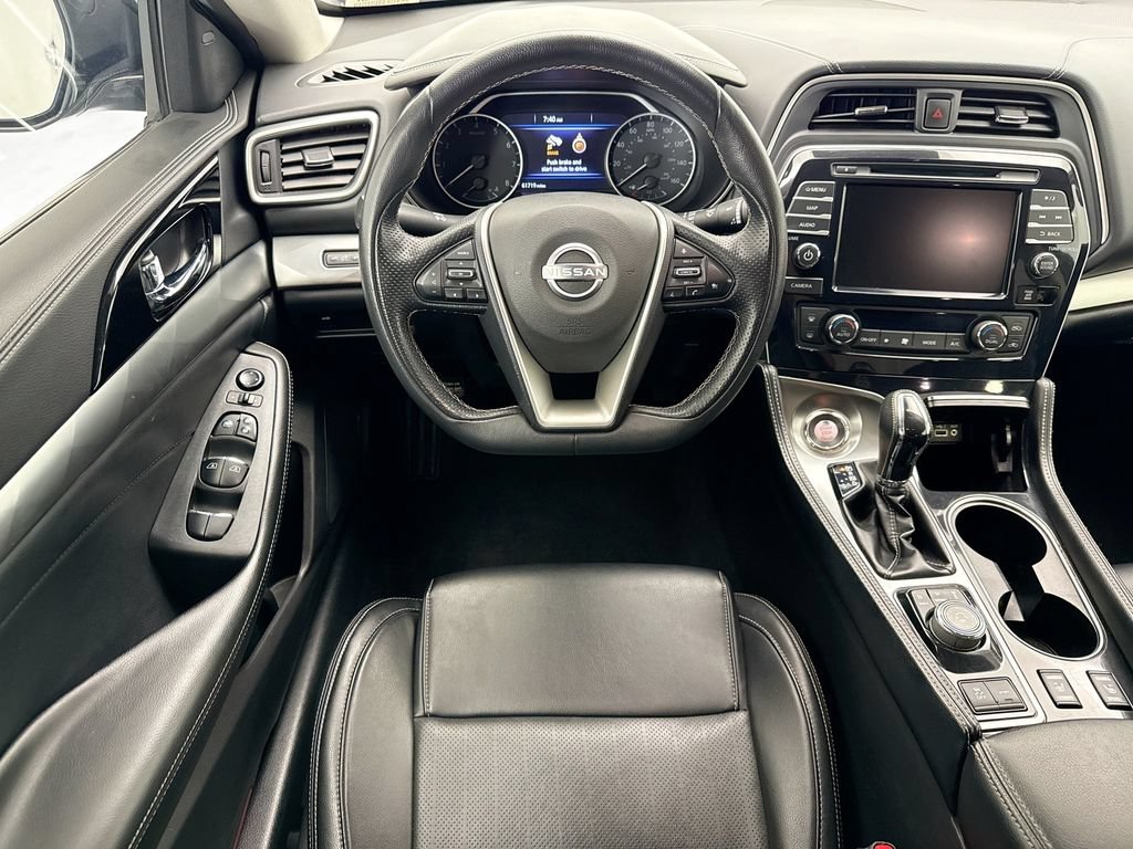 Used 2023 Nissan Maxima SV w/ Floor Mat Group FWD image 10