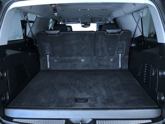 Used 2019 Chevrolet Suburban LT image 24