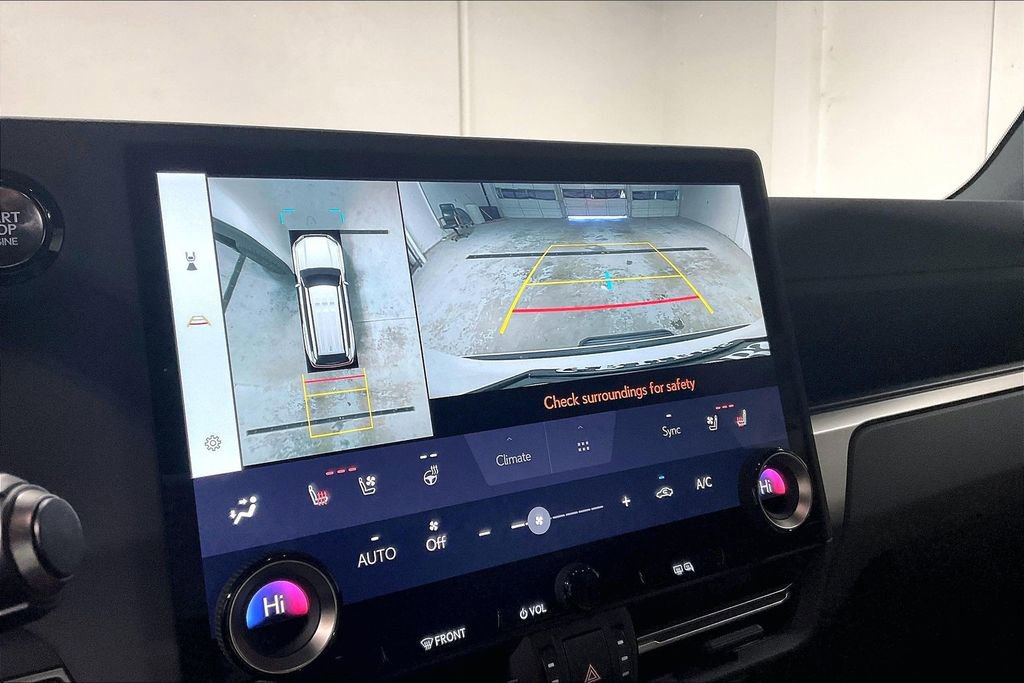 Used 2025 Lexus GX 550 image 30