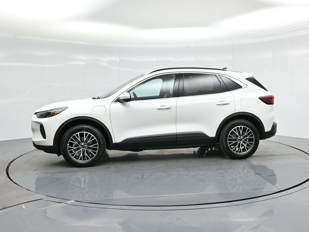 New 2025 Ford Escape SE w/ PHEV Premium Package image 32