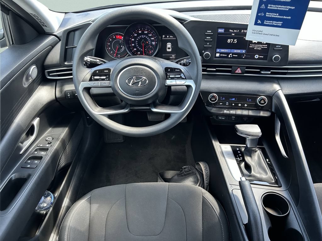 Certified 2023 Hyundai Elantra SEL FWD image 16