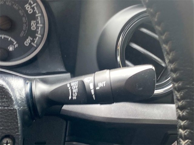 Used 2020 Toyota Tacoma TRD Off-Road w/ Technology Package image 22