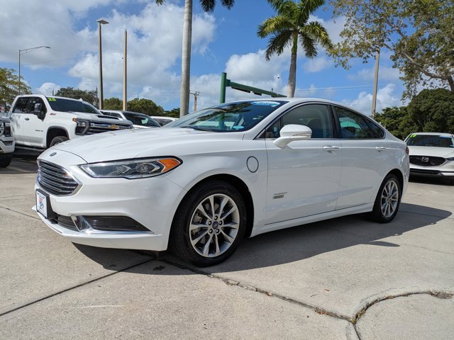 Certified 2018 Ford Fusion Energi SE image 7