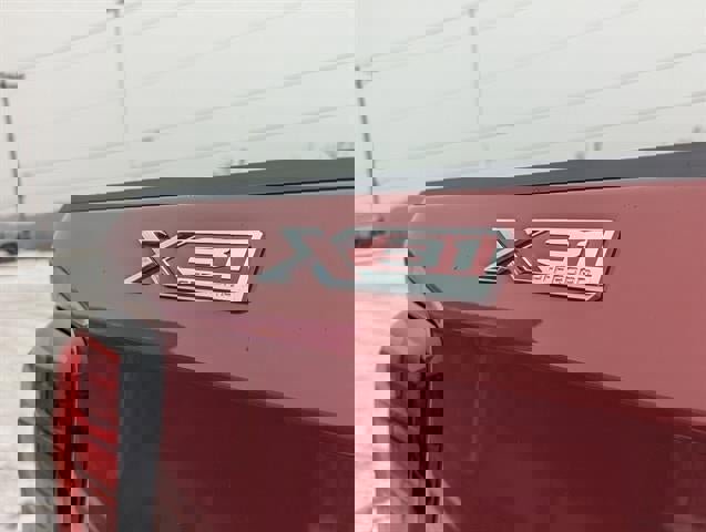 Used 2025 GMC Sierra 1500 SLT w/ SLT Premium Plus Package image 11