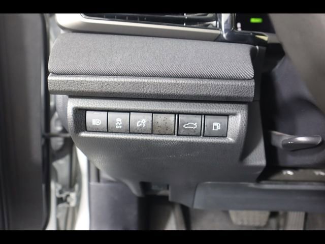 Used 2025 Toyota Camry LE FWD image 19