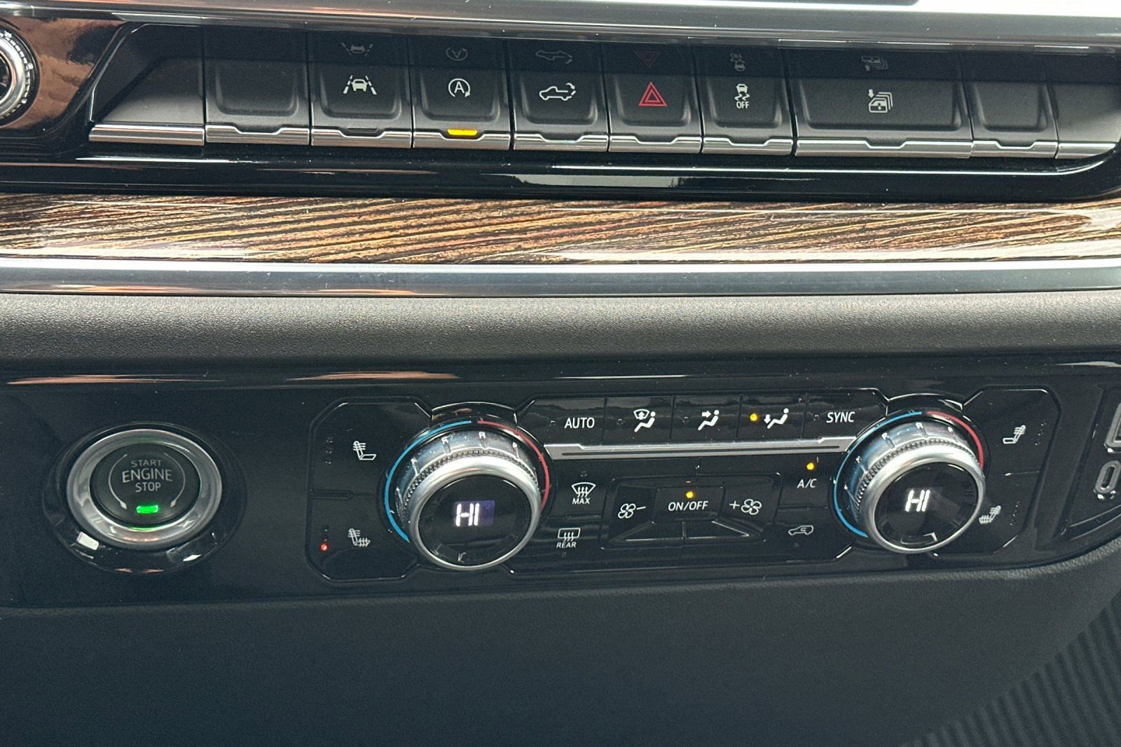 Used 2023 GMC Sierra 1500 Elevation image 26