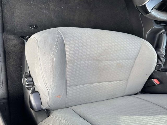 Used 2022 Toyota Tacoma SR image 9