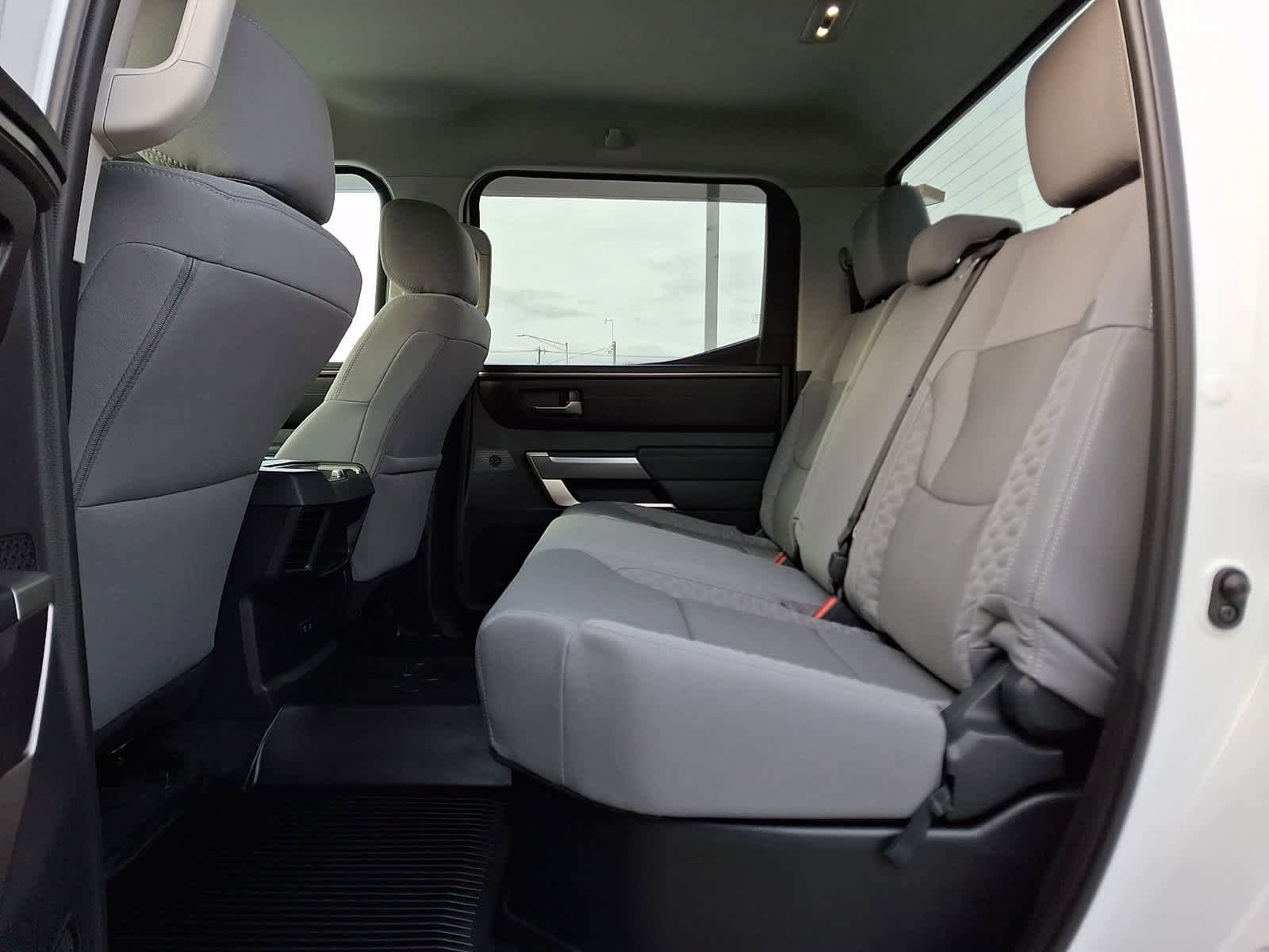 Used 2024 Toyota Tundra SR5 w/ SR5 Convenience Package image 11