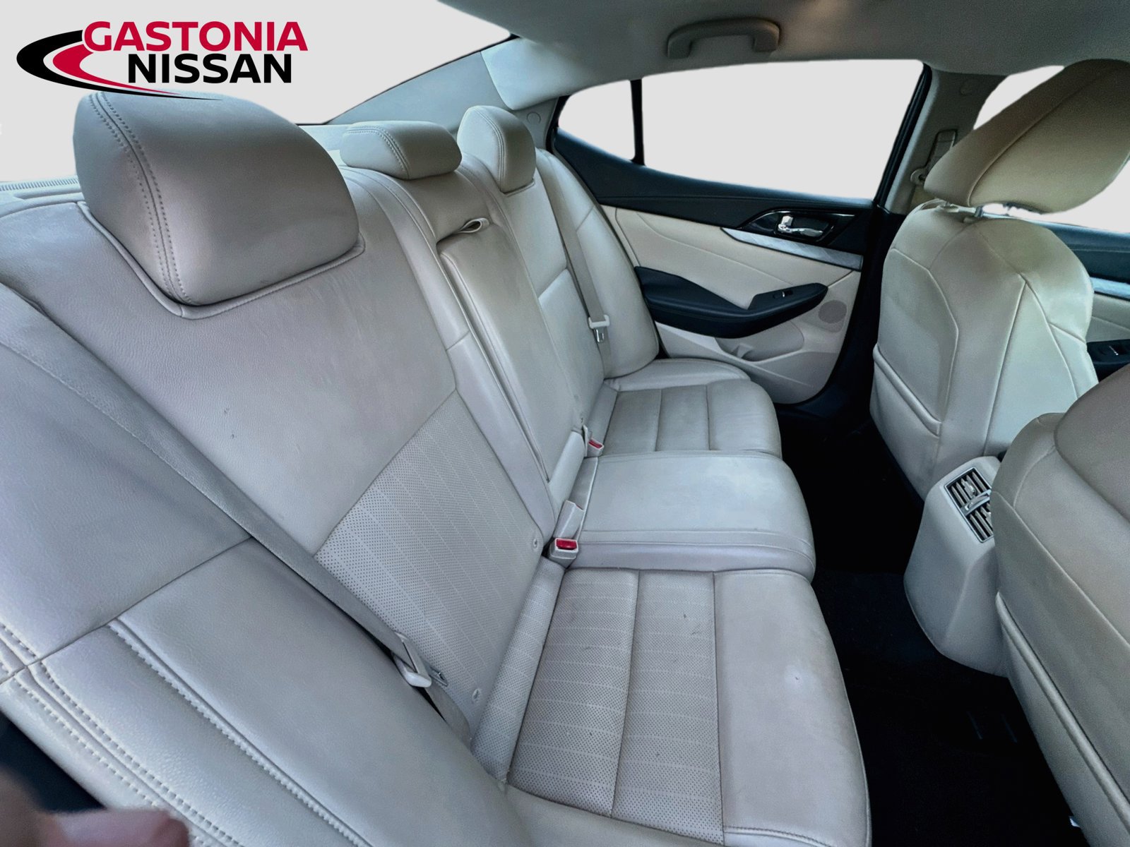 Used 2016 Nissan Maxima 3.5 SV FWD image 32