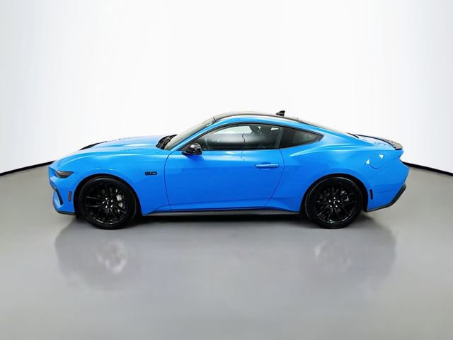 Used 2025 Ford Mustang GT Premium RWD image 4