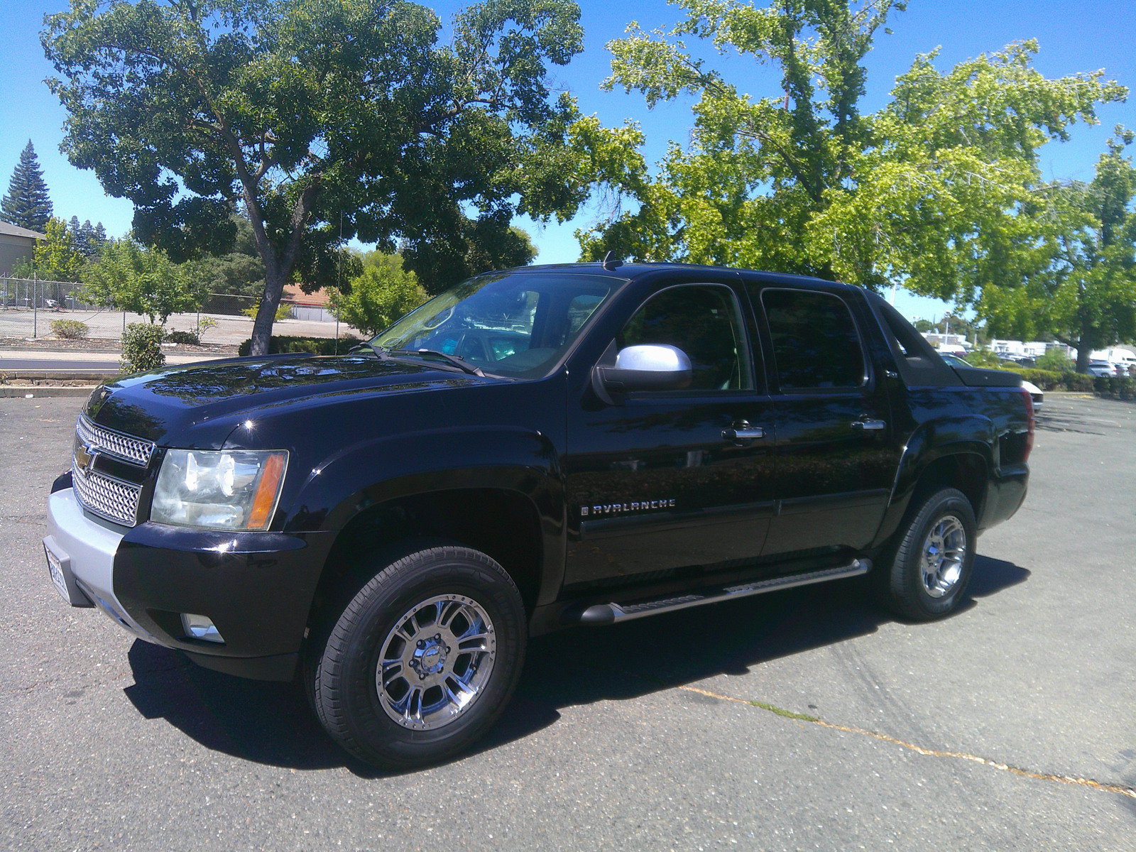 Used 2007 Chevrolet Avalanche LT w/ LT Preferred Equipment Group