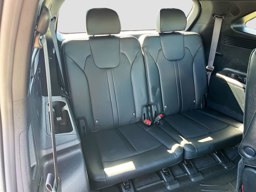 Used 2025 Kia Sorento SX Prestige AWD/4WD image 28