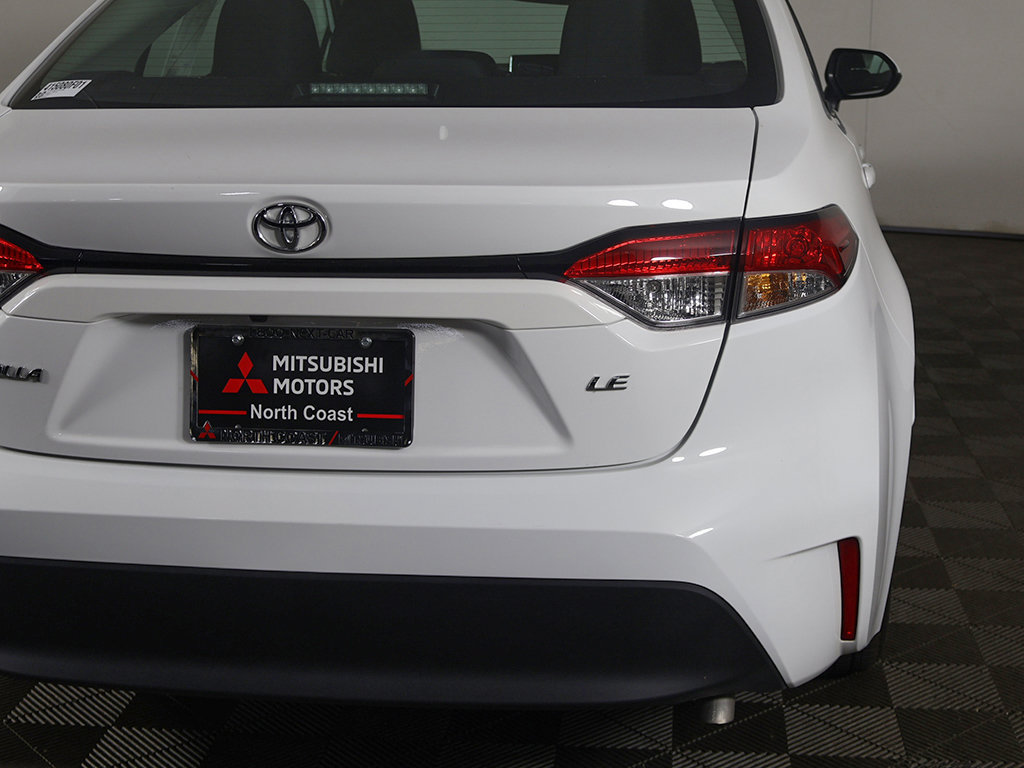 Used 2026 Toyota Corolla LE FWD image 15