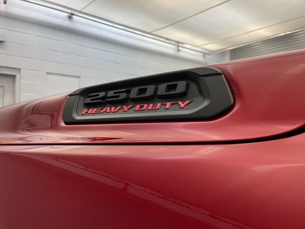 New 2026 RAM 2500 Big Horn AWD/4WD image 12