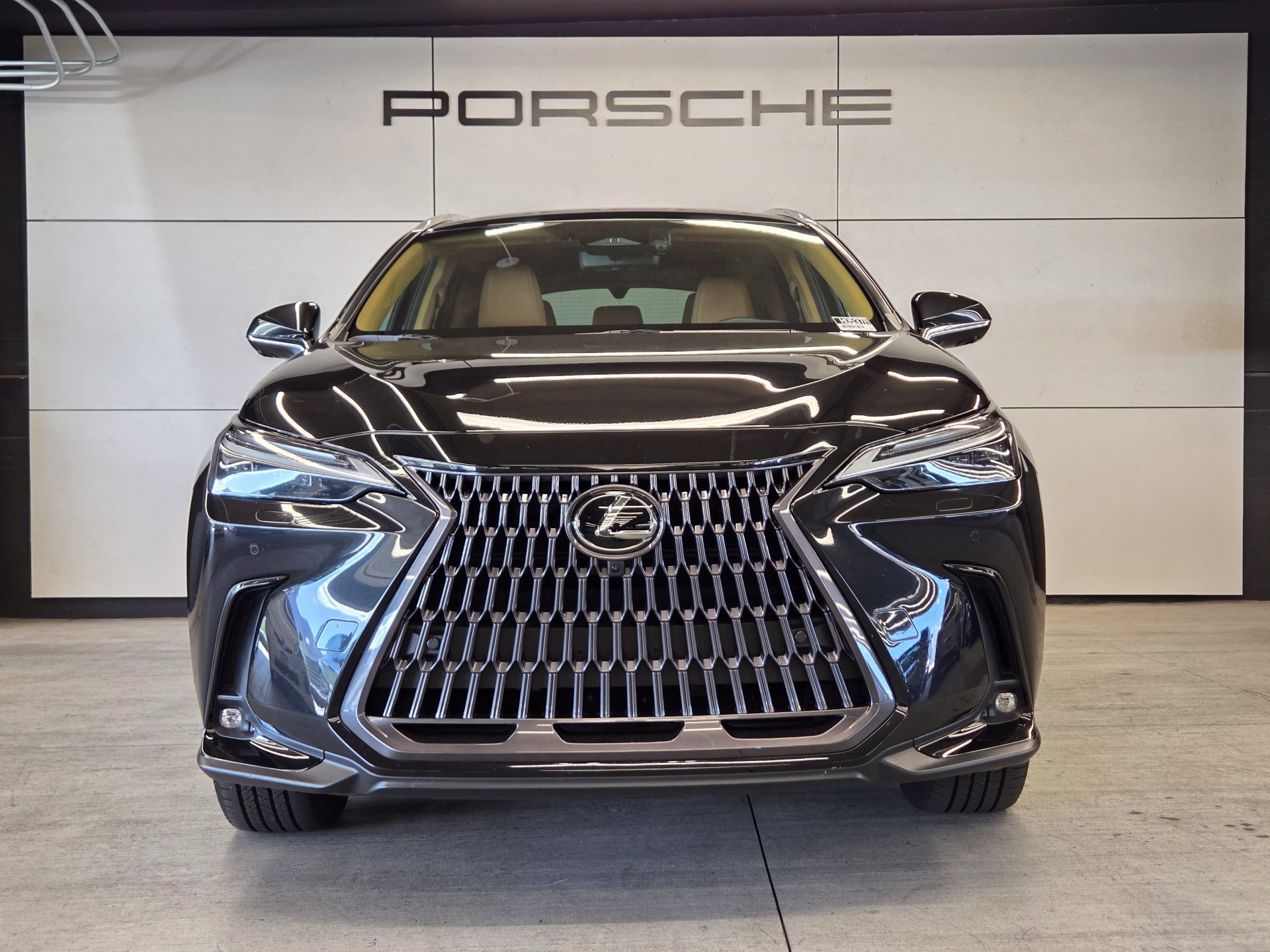 Used 2024 Lexus NX 350h AWD w/ Vision Package image 27