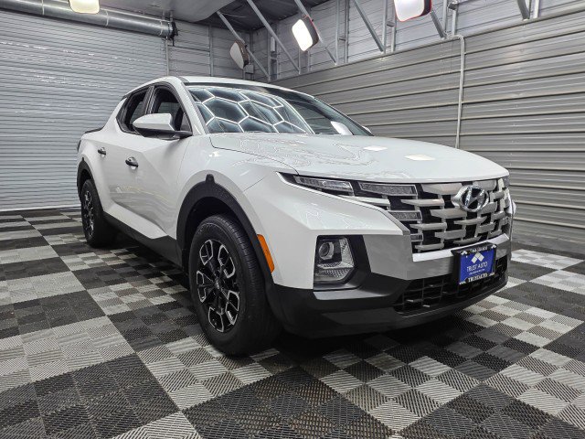 Used 2023 Hyundai Santa Cruz SE FWD image 4