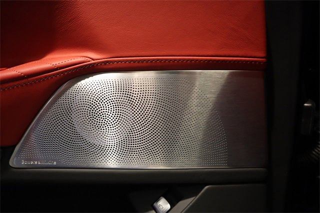 Certified 2022 BMW ALPINA B7 xDrive ALPINA B7 xDrive w/ Luxury Rear Seating Package image 34