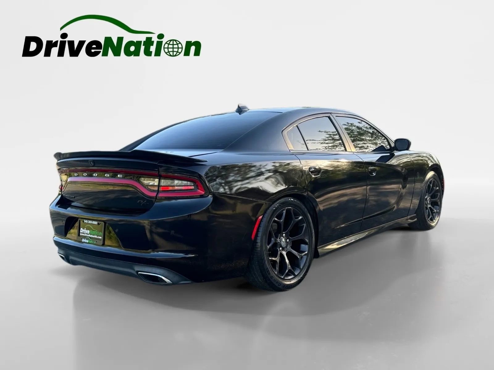 Used 2019 Dodge Charger R/T RWD image 5