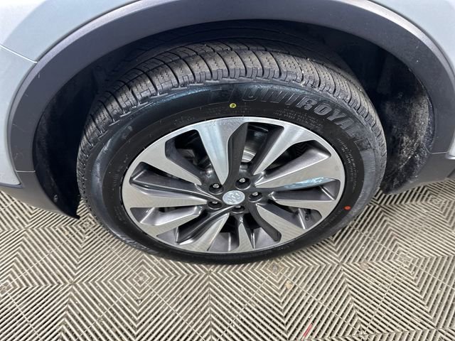 Used 2018 Buick Encore Preferred image 10