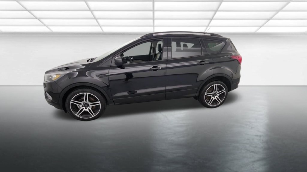 Used 2019 Ford Escape SEL FWD image 3