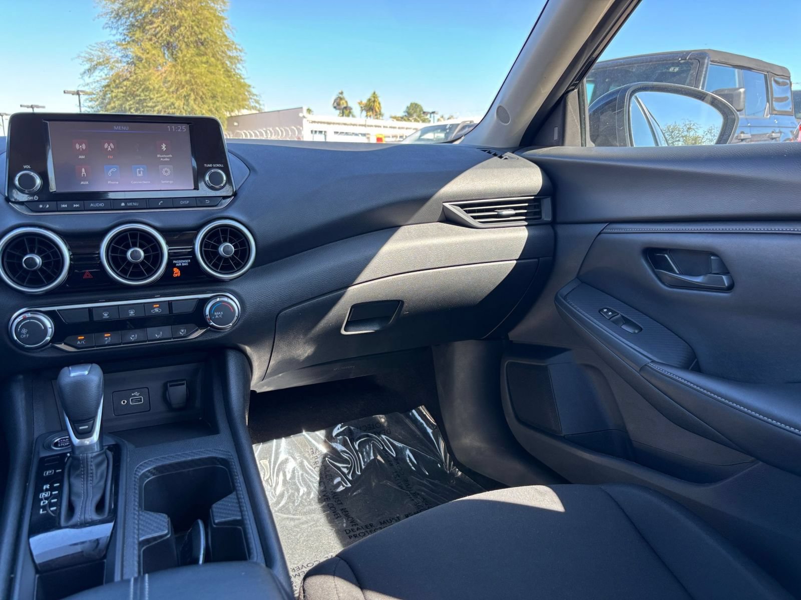 Used 2025 Nissan Sentra S FWD image 32